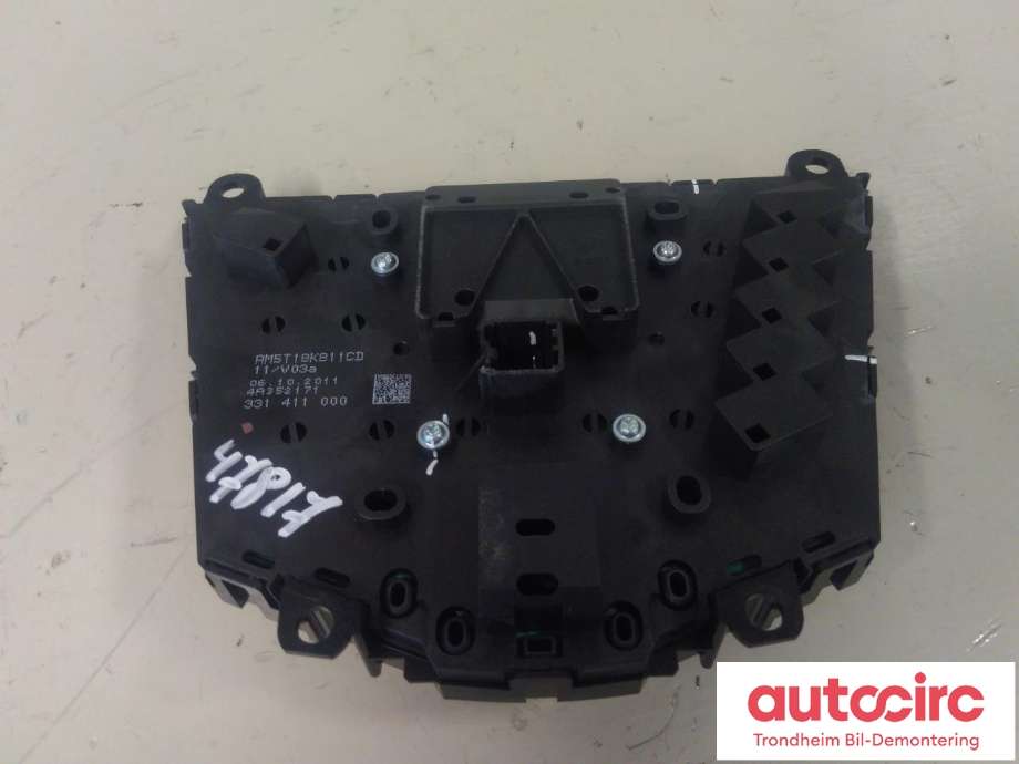 Bilstereo navigasjon betjeningspanel til Ford Focus 2011-2014 (Type III, Fase 1)  (..|AM5T-18K811-CD|AM5T-18K811-CE|1771645)