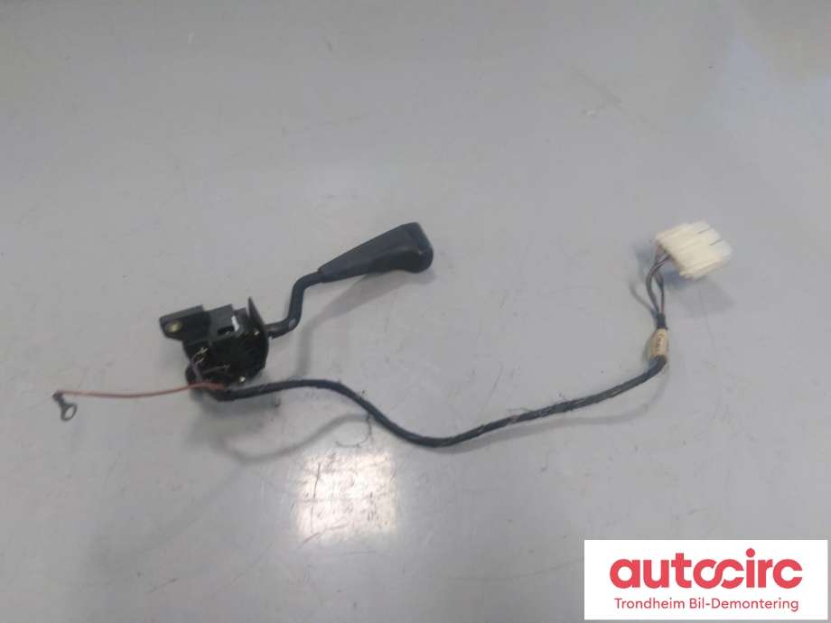 Bryter visker til BMW 3-Serie 1983-1993 (E30) (E30) (..|1376867|61311377976|61 31 1 377 976| 1376867.4)