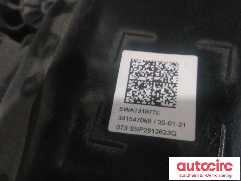 AdBlue tank til Škoda Octavia 2020-->> (Type IV) (..|5WA131877E|5Q0131877T|5WA 131 877 E)