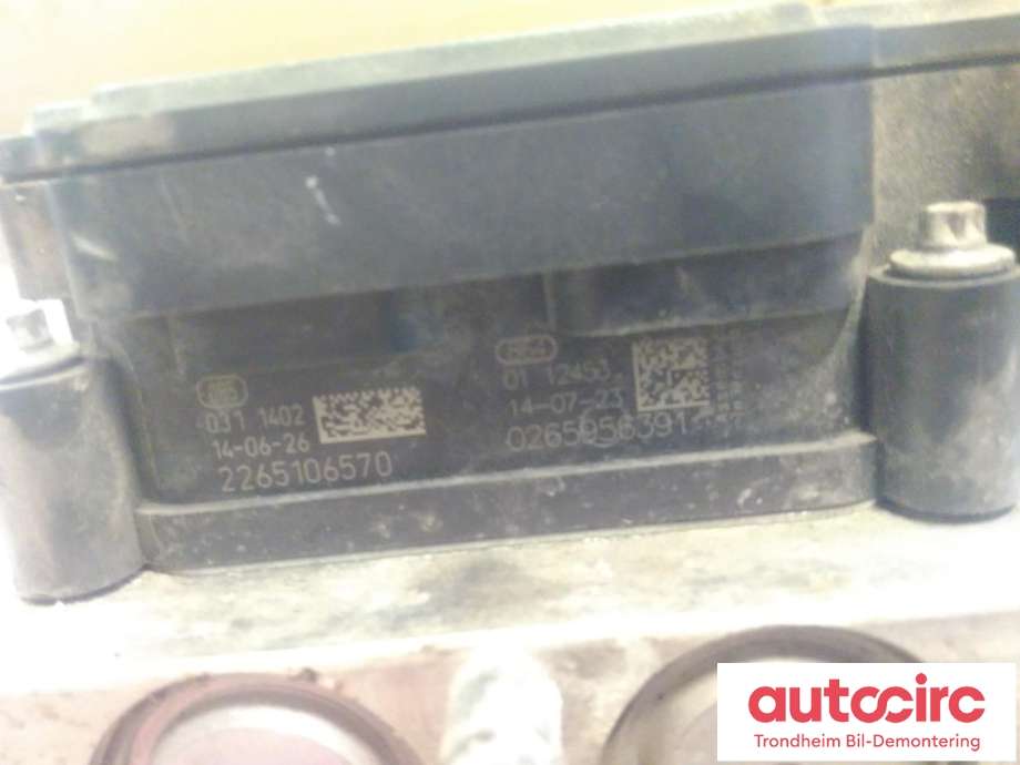 ABS sentral til Tesla Model S 2013-2016 (Fase 1)  (BOSCH|1037797-00-A|0265244755|0265956391)