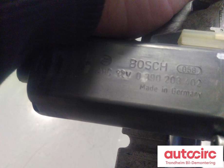 Rattaksel til Tesla Model S 2013-2016 (Fase 1)  (..|A2044601416|PP204462206|0390203402)