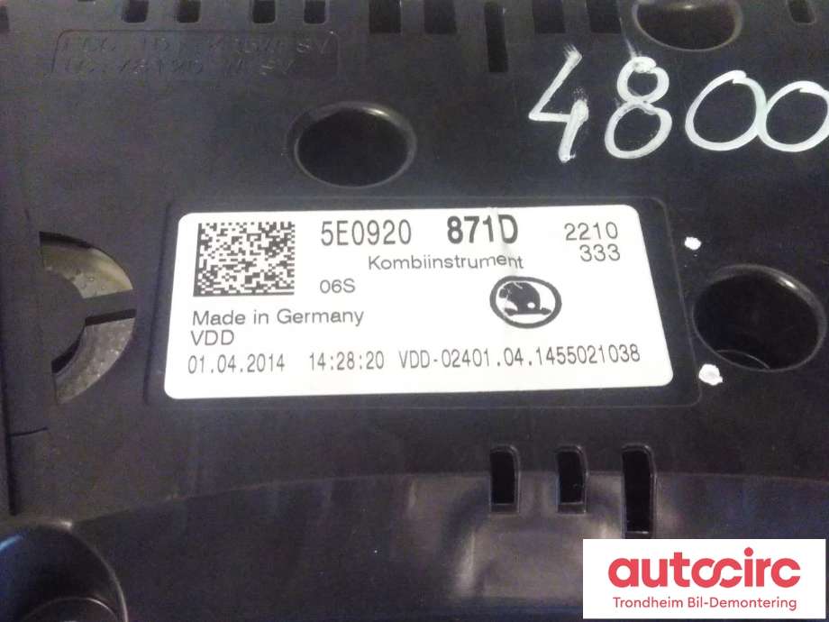 Instrumentpanel til Škoda Octavia 2013-2016 (Type III, Fase 1) (..|5E0920871D|)
