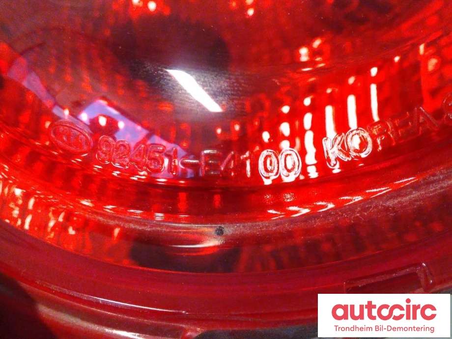 Tåkelykt bak til Kia Soul 2014-2019 (Type II) (VENSTRE|92451E4100|92451-E4100|)