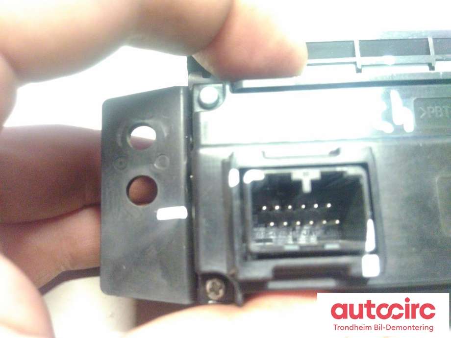 Bilstereo diverse til Land Rover Range Rover Sport 2013-->>  (CONTROL AUDIO/VISUAL UNIT|DPLA-18C858-DC|LR042100|DPLA18C858DC)
