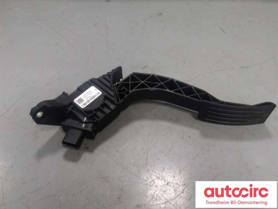 Pedal gass til Ford Mustang Mach-e 2020-->>  (..|LJ9C-9F836-AA|2476899|6PV014499-00)