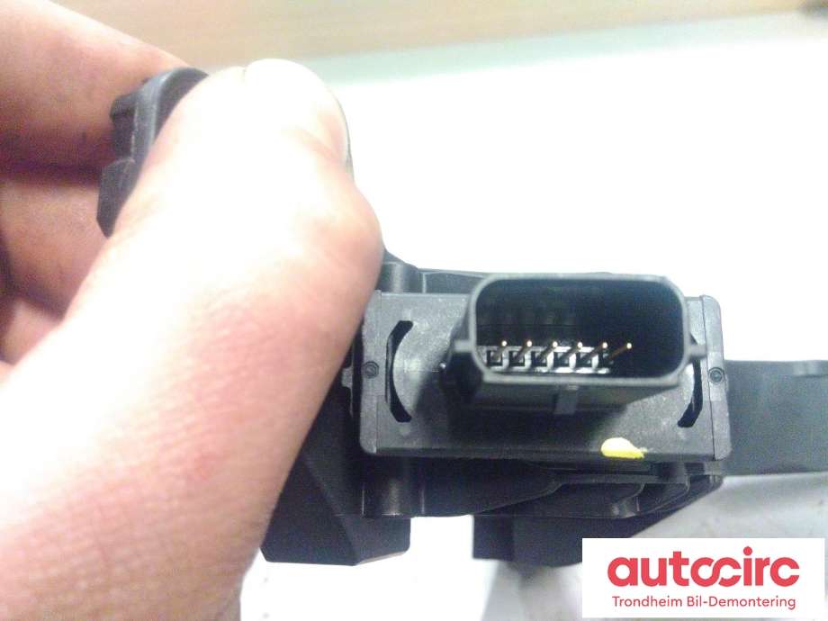 Pedal gass til Ford Mustang Mach-e 2020-->>  (..|LJ9C-9F836-AA|2476899|6PV014499-00)