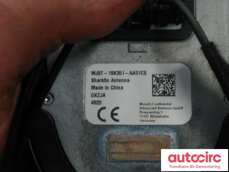 Antenne navigasjon til Ford Mustang Mach-e 2020-->>  (CONTINENTAL|MJ8T-19K351-AA51CS|2520093|MJ8T-19K351-AAPRAA)