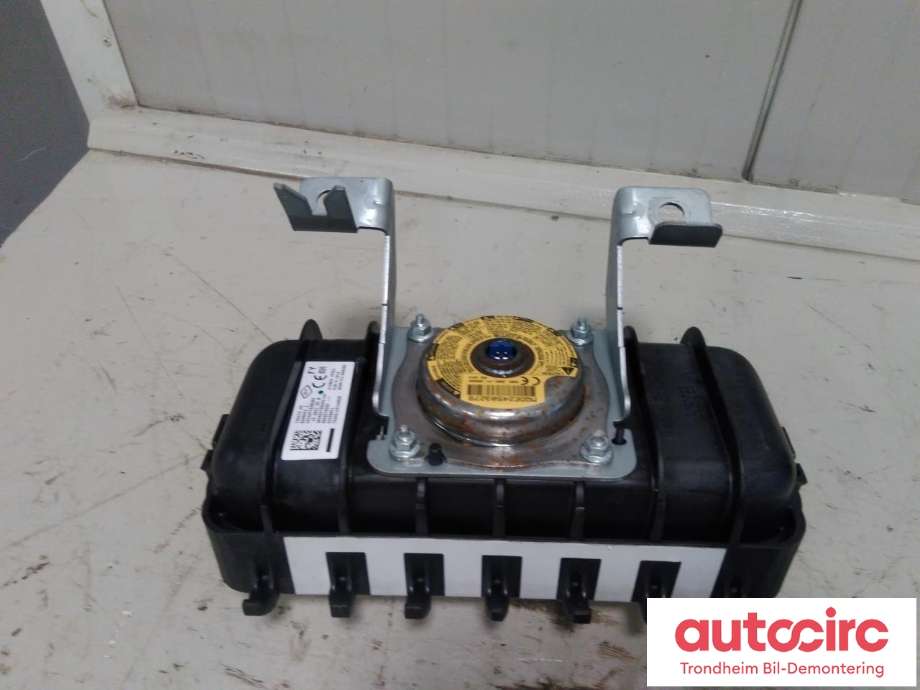 Airbag passasjer til Opel Vivaro B 2014-2019  (..|93458051|93463230|985257055R)