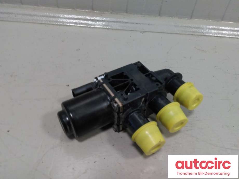 Ventil vann til BMW iX3 2021-->> (..|8572508|11538572508|)