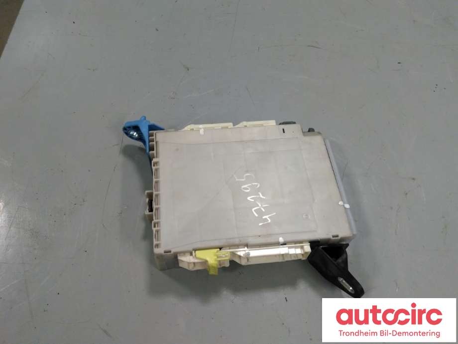 Sikringsboks kupe til Lexus IS 2013-2020 (Type III) (XE30) (XE30) (DENSO|89221-53260|82730-53J30|238000-3402)
