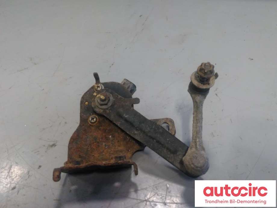 Sensor nivå, venstre bak til Lexus IS 2013-2020 (Type III) (XE30) (XE30) (..|89408-30150|8940830150|)