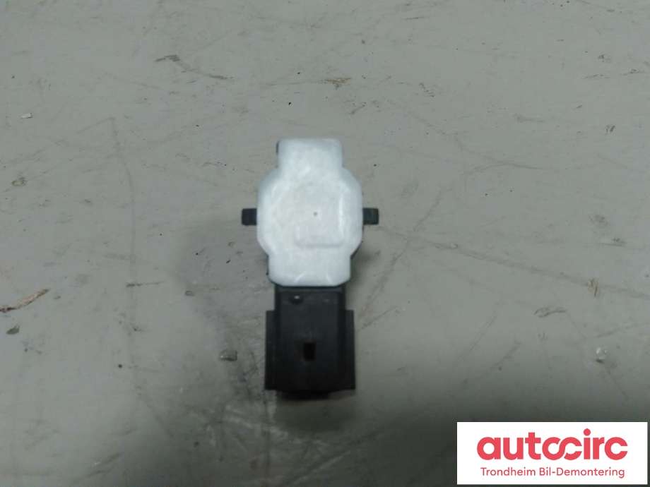 Parkeringssensor foran til Opel Mokka X 2016-2019 (Type I, Fase 2)  (BOSCH|39022834|0263043004|)