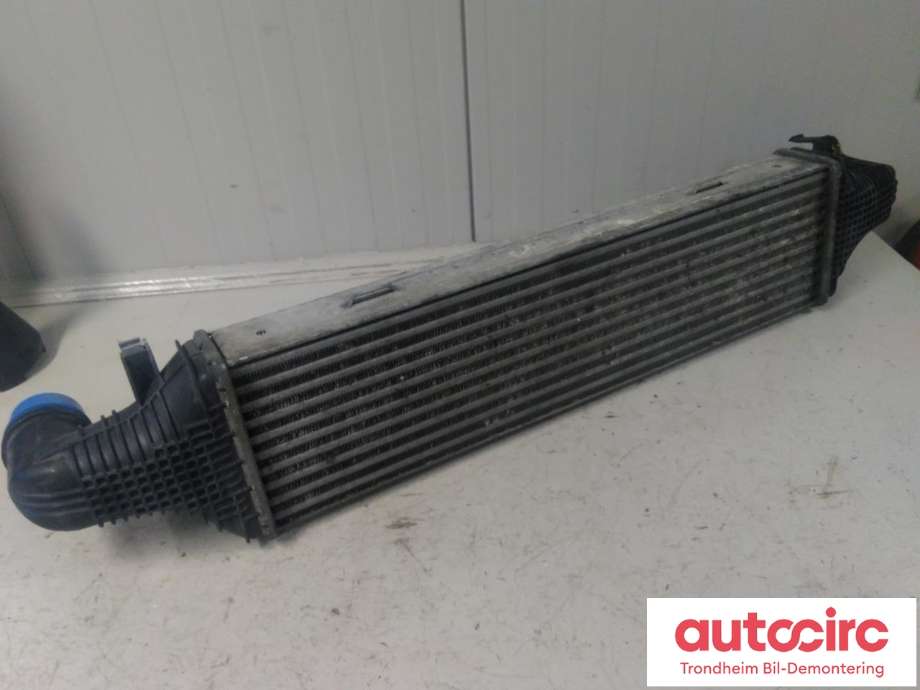 Intercooler til Mercedes GLK 2008-2015 (X204) (X204) (MODINE|A2045000200|A 204 500 02 00|6770176| 6770176N)
