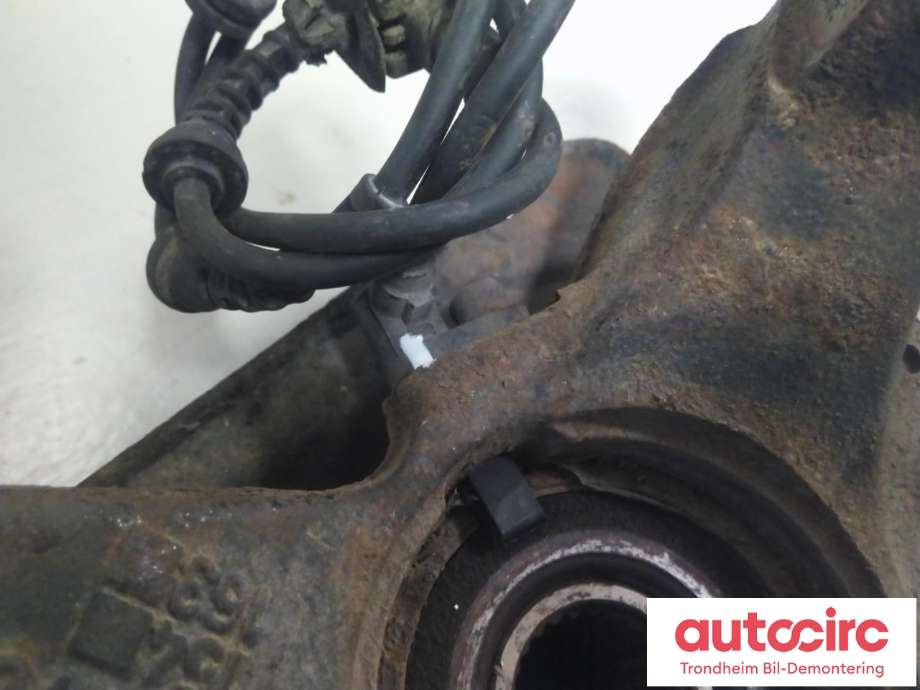 Hjulspindel venstre foran til Opel Corsa D 2006-2014  (GM|93188961|95524780|)
