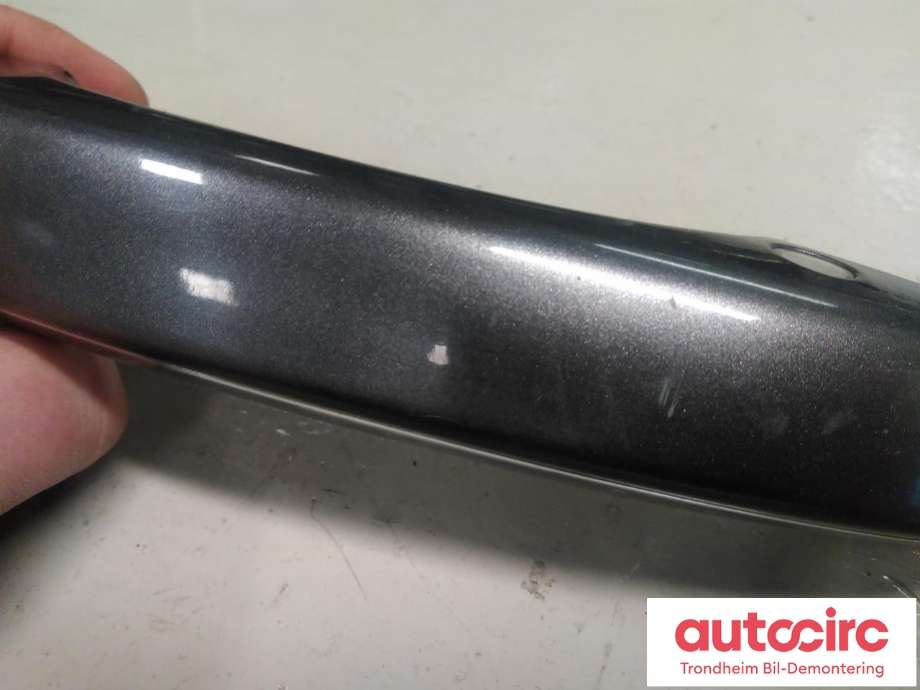 Dørhåndtak utv venstre foran til Audi A8 2010-2013 (Type III, Fase 1)  (..|4H0837205A|4H0837205B|4H0 837 205 B)