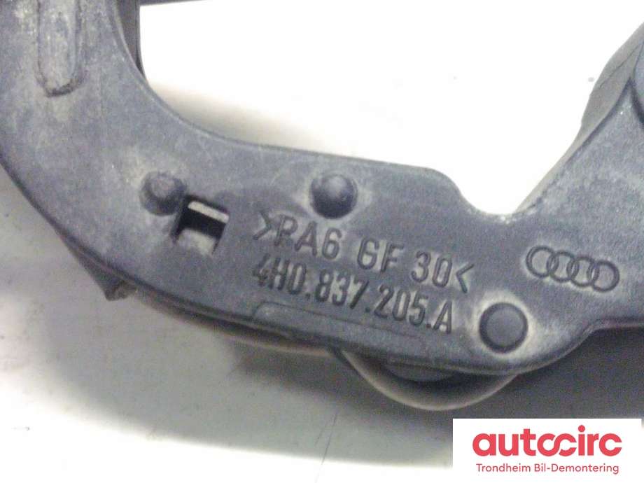 Dørhåndtak utv venstre foran til Audi A8 2010-2013 (Type III, Fase 1)  (..|4H0837205A|4H0837205B|4H0 837 205 B)