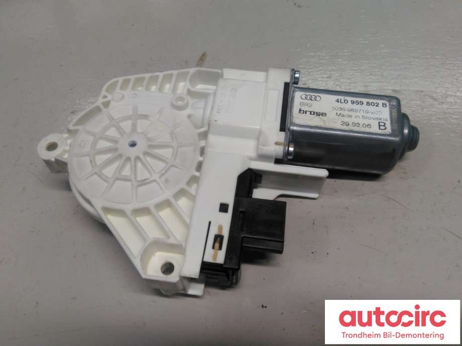 Ruteheis, kun motor, høyre foran til Audi Q7 2006-2010 (Type I, Fase 1)  (SIEMENS/BROSE|4L0959802B|4L0 959 802 B|1036-989719-200)
