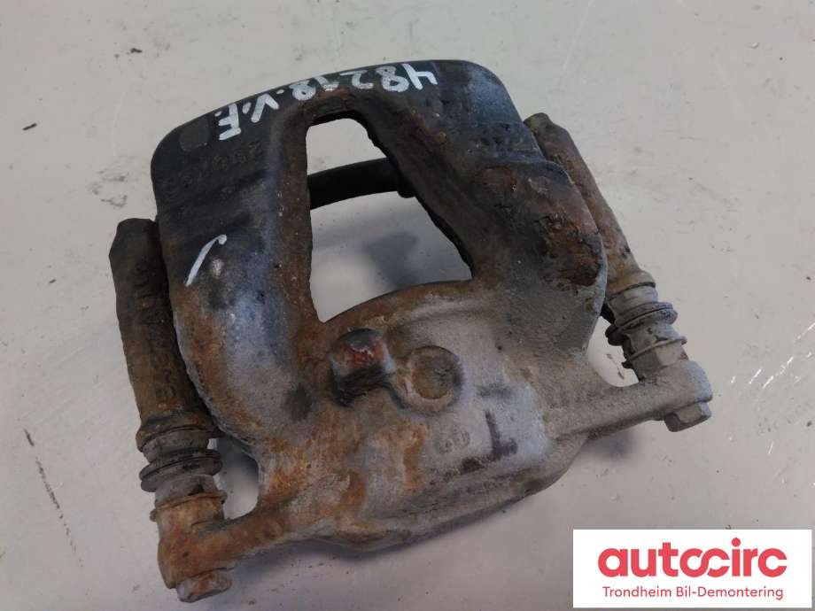Bremsecaliper venstre foran til Mercedes A-Klasse, 2012-2018 (W176) (W176) (..|A0004216381)