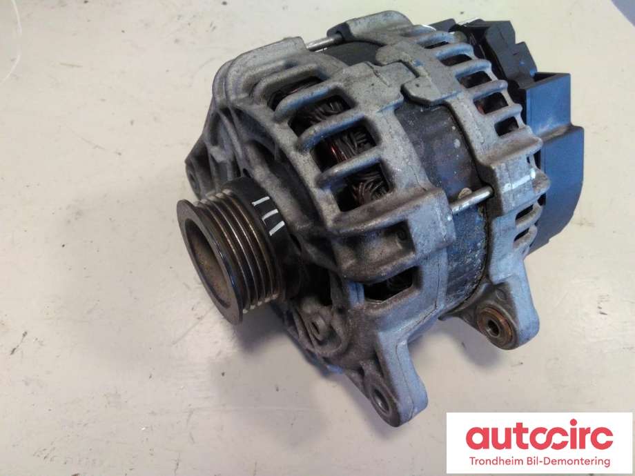 Dynamo diesel til Mercedes A-Klasse 2012-2018 (W176) (W176) (BOSCH|A0009063322|A 000 906 33 22|0125711028)