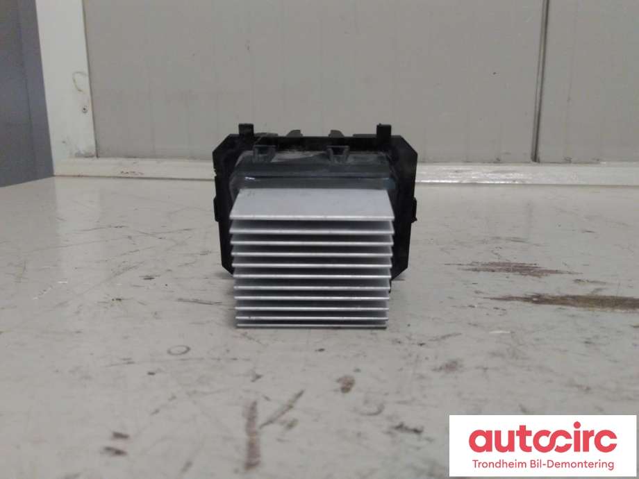 Varmeapparat motstand til Opel Vivaro B 2014-2019  (VALEO|T1031332X-A|95517552|)