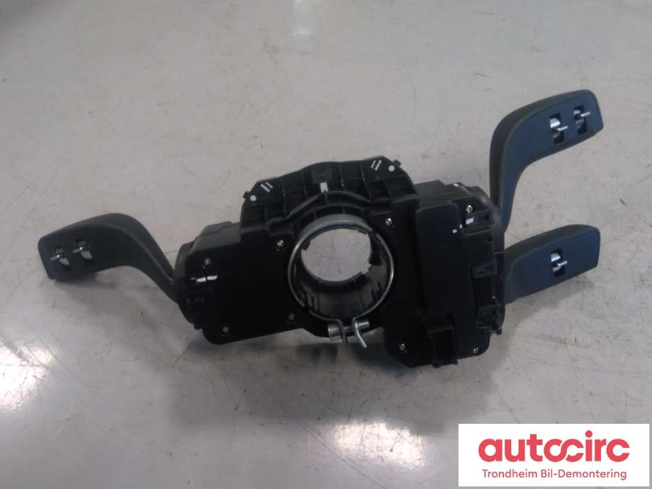 Bryter combi til Hongqi E-HS9 2022-->> (..|3735015-QR01|)