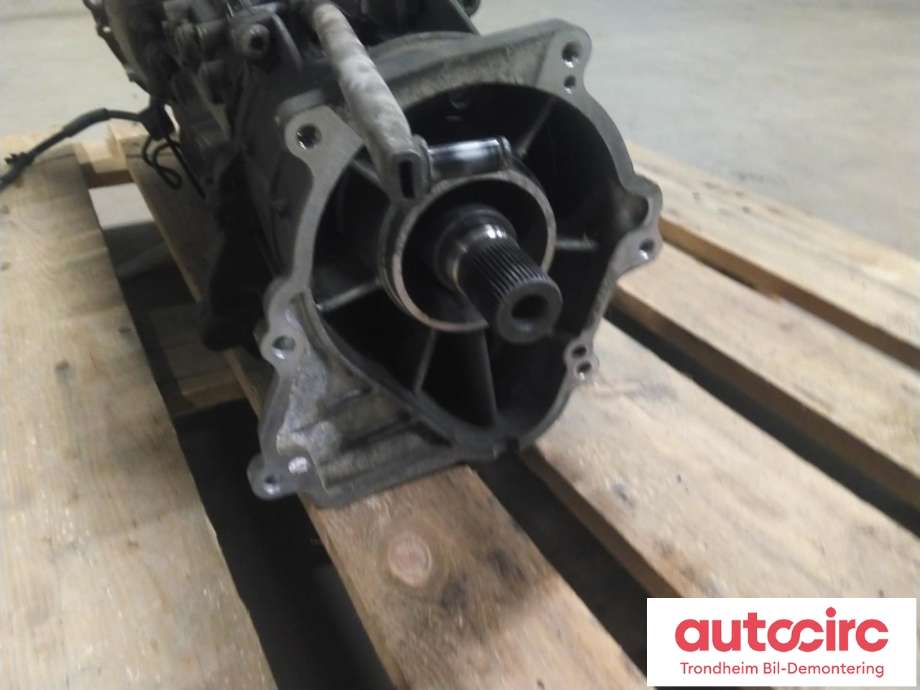 Girkasse 4WD hovedkasse til BMW X3 2007-2010 (Fase 2) (E83) (E83) (ZF|23 00 3 439 814||GS6X37DZ)