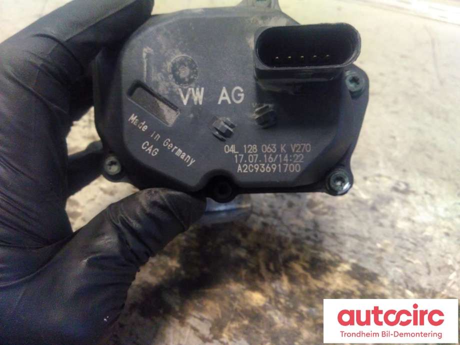 Spjeldhus til VW Transporter / Caravelle 2015-2019 (T6) (T6) (VW AG|04L128063K|A2C93691700|)