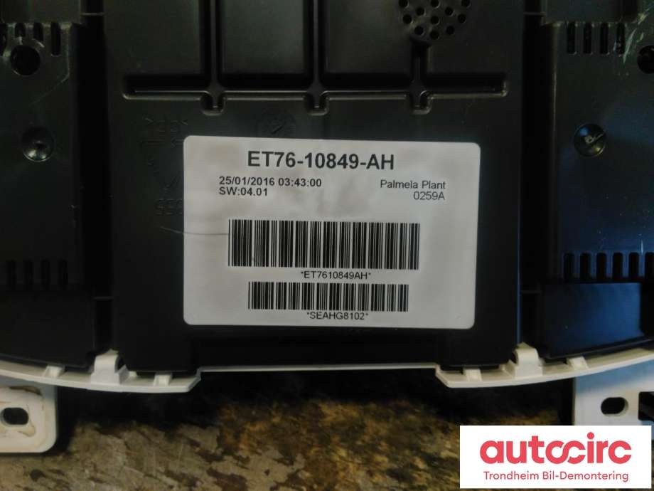 Instrumentpanel til Ford Transit Courier 2014-2018 (Type I, Fase 1)  (...|ET76-10849-AH|EU76-10849-AK|2088811)