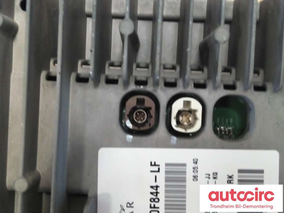 Instrumentpanel til Jaguar I-PACE 2018-->>  (..|J9D3-10F844-LF|4K8236|J9D310F844LG)