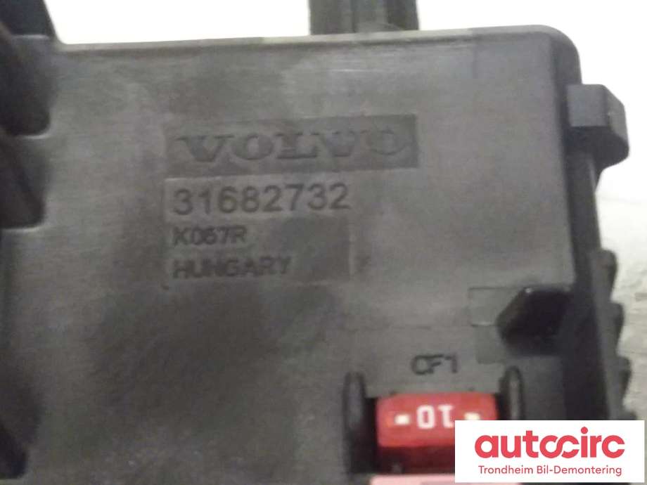Sikringsboks kupe til Volvo S60 2019-2023 (Type III)  (..|31682732|32142591|)