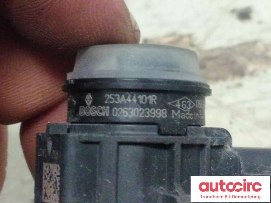 Parkeringssensor foran til Renault Megane 2016-->> Type IV (BOSCH|253A44101R|8201537464|0263023998)