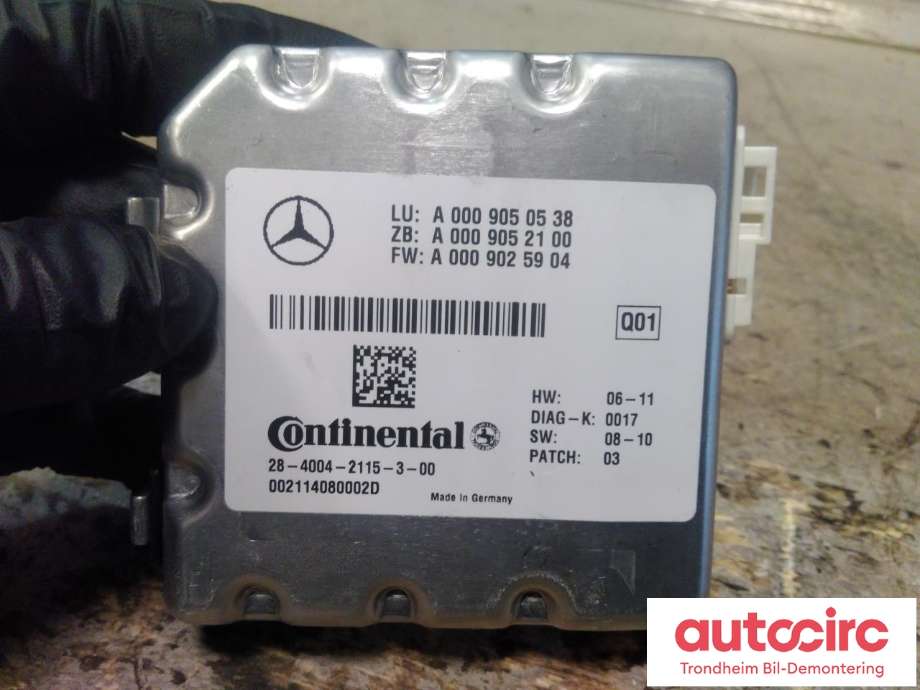 Parkeringskamera foran til Mercedes ML 2011-2015 (Fase 1) (W166) (W166) (CONTINENTAL|A0009050538|A0009057402|)