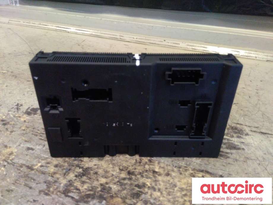 Styreenhet (SAM - Signal Acquisition Module) til Mercedes S-Klasse, 2005-2013 (W221) (W221) (...|A2215403862)