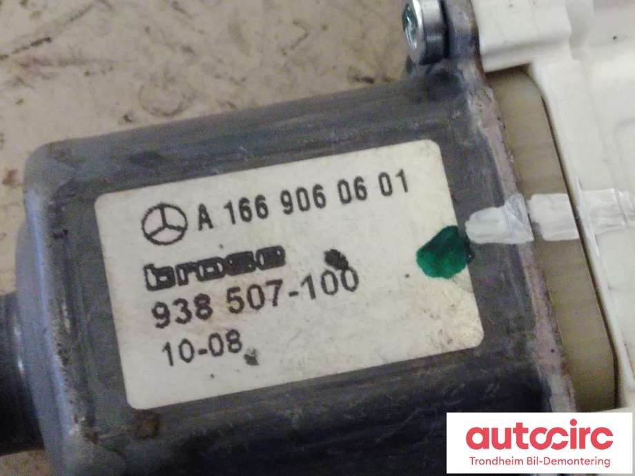 Ruteheis, kun motor, høyre bak til Mercedes ML 2011-2015 (Fase 1) (W166) (W166) (BOSCH/BROSE|A1669060601|0130822756|938507-100)