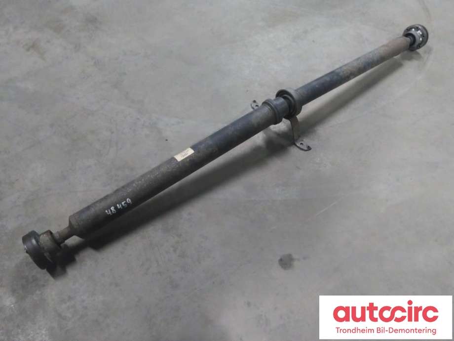 Mellomaksel til Audi A4, Allroad, 2009-2016 (Type I) (B8) (B8) (AUDI|8K0521101)