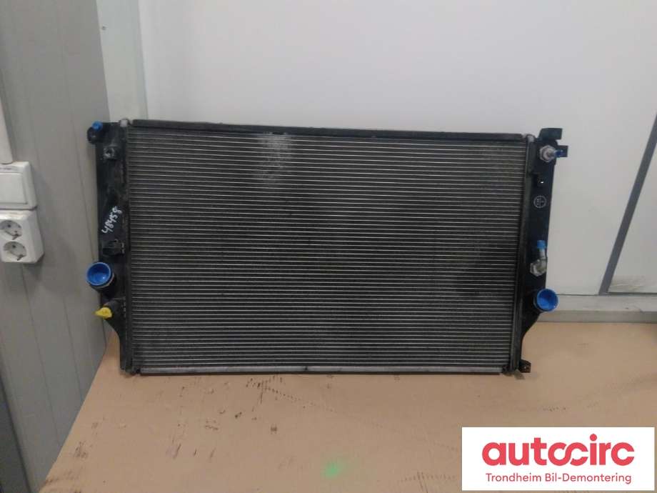 Radiator (automat gir) til Toyota RAV4 2013-2015 (Type IV, Fase 1) (..|1640026411|16400-26411|)