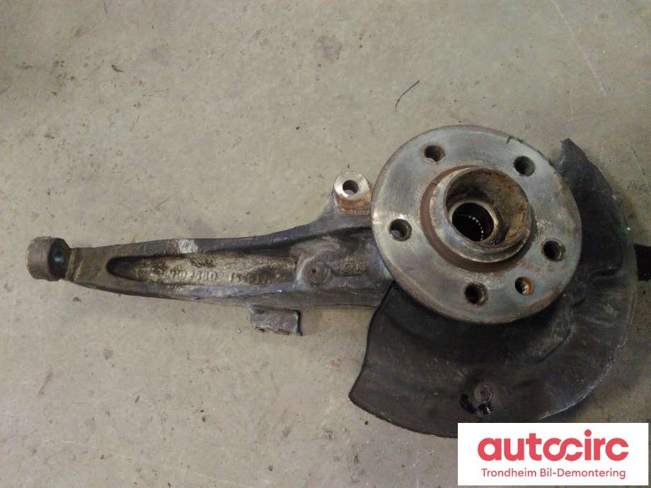 Hjulspindel høyre foran til VW Amarok 2010-2016 (Type I, Fase 1)  (..|2H0258D|2H0407258D|2H0407258J)