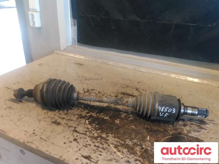 Drivaksel venstre foran, diesel/automat til Mercedes ML, 2005-2011 (W164) (W164) (..|A1643300801)