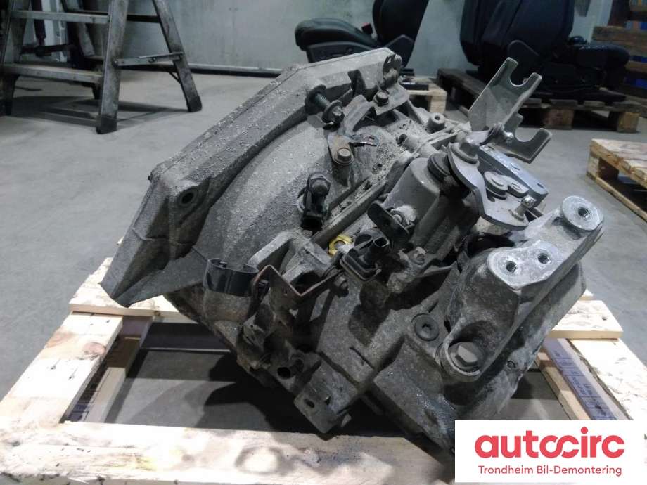Girkasse manuell 6-trinn til Opel Zafira Tourer 2012-2018 (GM|55582861|95518584|)