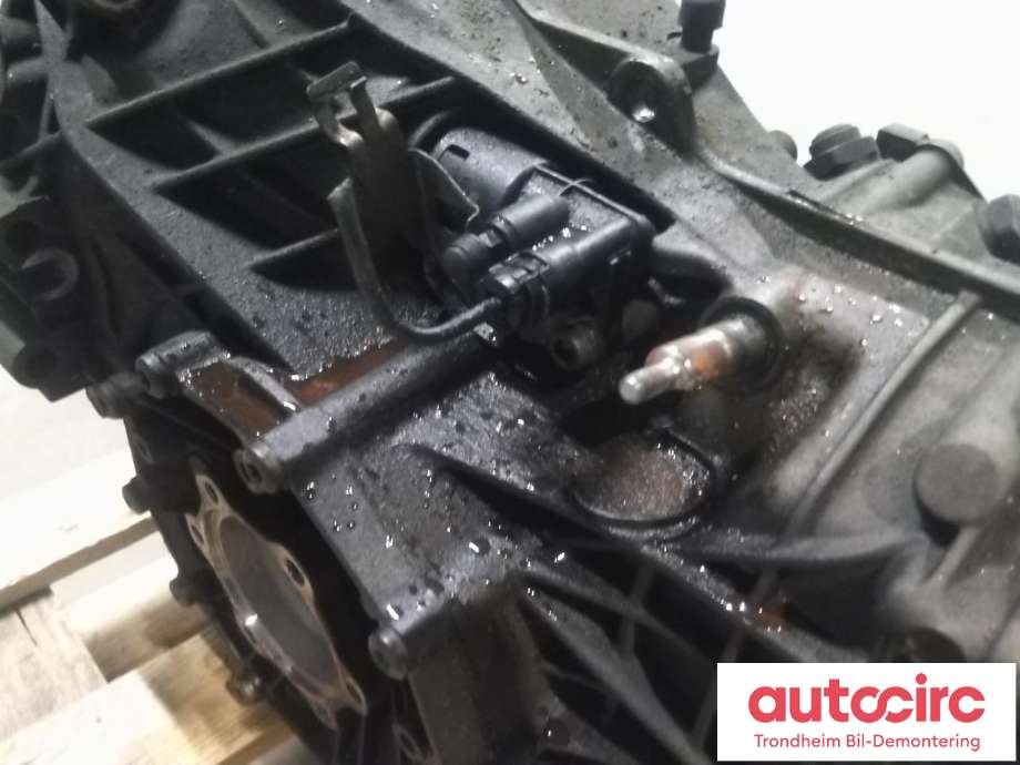 Girkasse 4WD komplett til Audi A4 2004-2008 (Type III) (B7) (B7) (VAG|02X300044Q|02X300044QX|JEE)