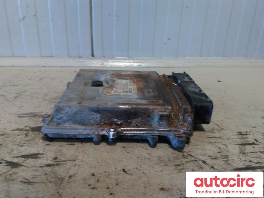Styreenhet motor til Mercedes GL 2006-2012 (X164) (X164) (BOSCH|A6421502877|A6421504234|A6421505800| 0281013977)