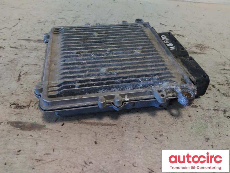 Styreenhet motor til Mercedes GL 2006-2012 (X164) (X164) (BOSCH|A6421502877|A6421504234|A6421505800| 0281013977)