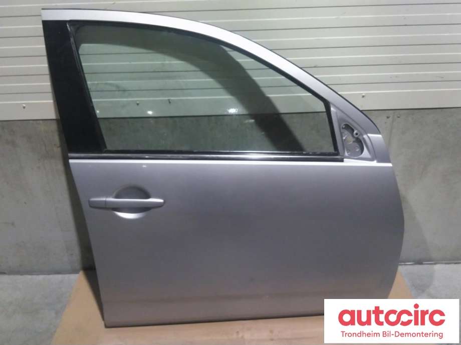 Dør høyre foran til Peugeot 4007, 2007-2012  (PSA|9004CL)