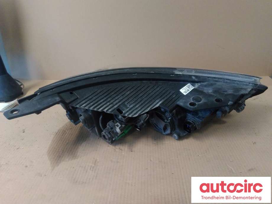 Frontlykt venstre full-LED til Hyundai Ioniq Electric 2016-2019 (Fase 1)  (..|92101-G7|92101-G7000-WPR|92101G7000WPR)
