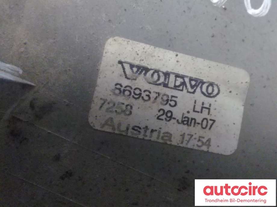 Tåkelykt venstre foran til Volvo XC90 2007-2014 (Type I, Fase 2) (..|8693795|31111182|)