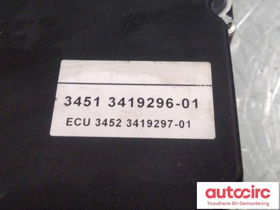 ABS sentral til BMW X3 2003-2006 (Fase 1) (E83) (E83) (BOSCH|6762059|34503424684|34516762059| 34513419296| 0265234035)