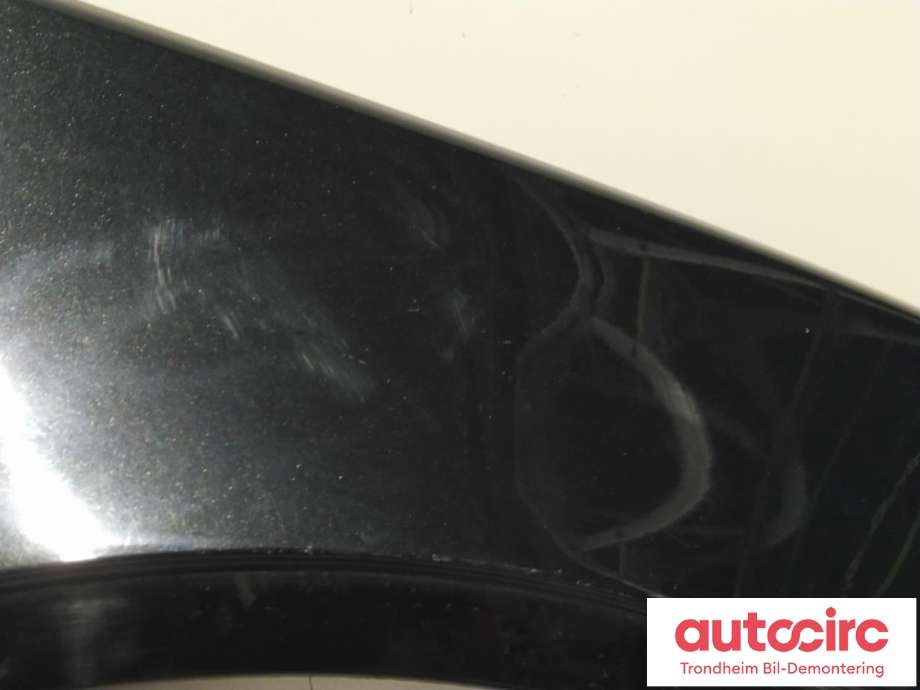 Skjerm høyre foran til BMW X3 2003-2006 (Fase 1) (E83) (E83) (..|41353405922|41 35 3 405 922|)