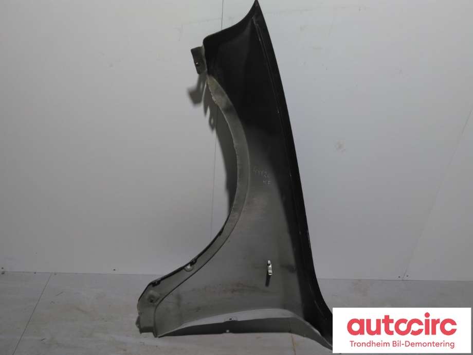 Skjerm høyre foran til BMW X3 2003-2006 (Fase 1) (E83) (E83) (..|41353405922|41 35 3 405 922|)