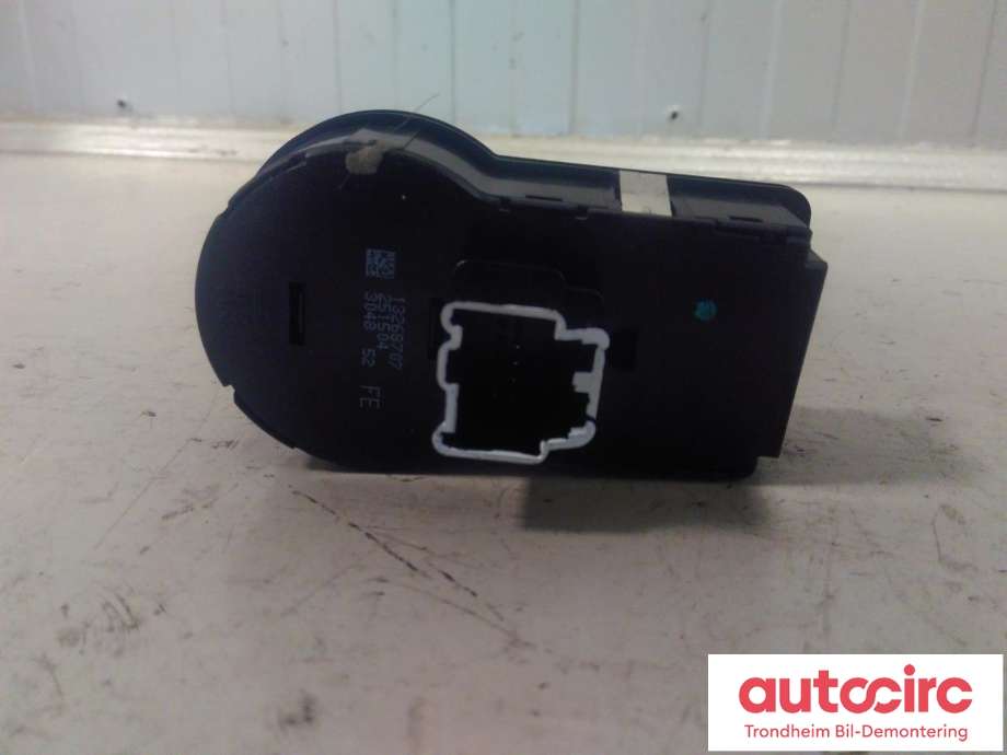 Bryter lys til Opel Astra J 2010-2015  (..|13268707|251504|)