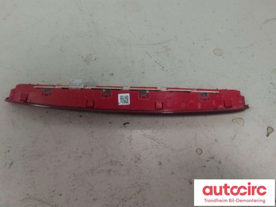 Baklykt bremselys bakrute til Opel Astra J 2010-2015  (GM|13282241|)